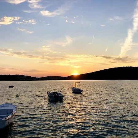 Apartment Emina Penthouse, Beautiful 2 Bedroom In Sevid, Croatia *