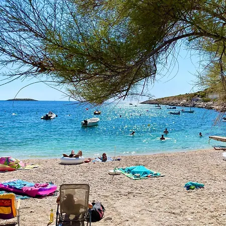 Apartman Emina Penthouse, Beautiful 2 Bedroom In Sevid, Croatia